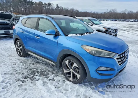 2017 Hyundai Tucson Limited из США, поврежденный, VIN KM8J33A28HU390357